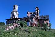 Новинка (Стерженский погост). Петра и Павла, церковь
