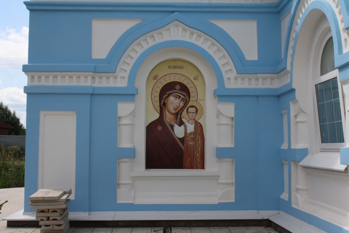 Церковь Казанской иконы Божией Матери, Залучье (Осташковский городской округ, Тверская область). архитектурные детали