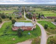 Церковь Троицы Живоначальной, вид сверху<br>, Менюша, Шимский район, Новгородская область