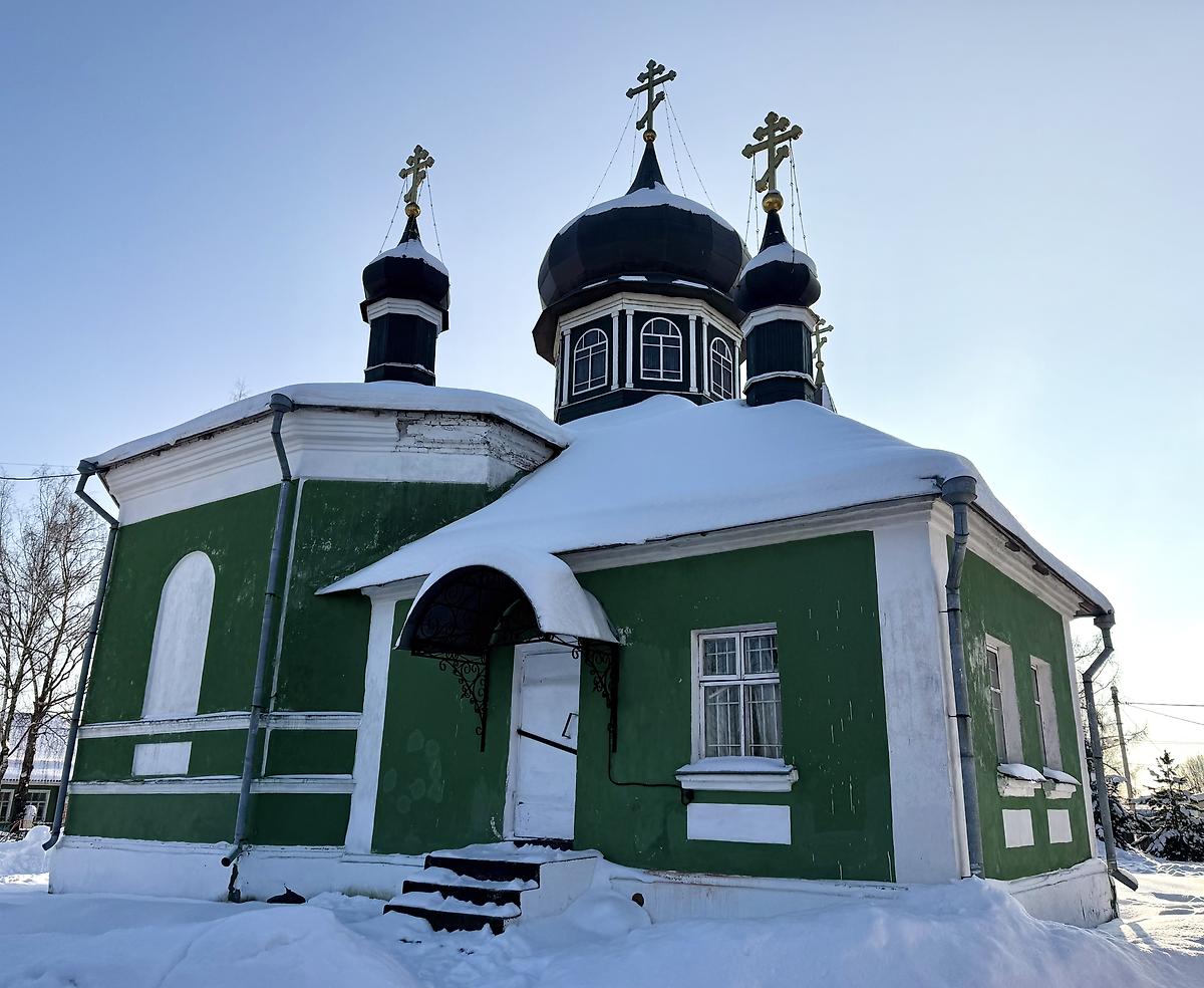 Вид с севера, фасады. Церковь Трех Святителей, Велиж (Велижский район, Смоленская область)