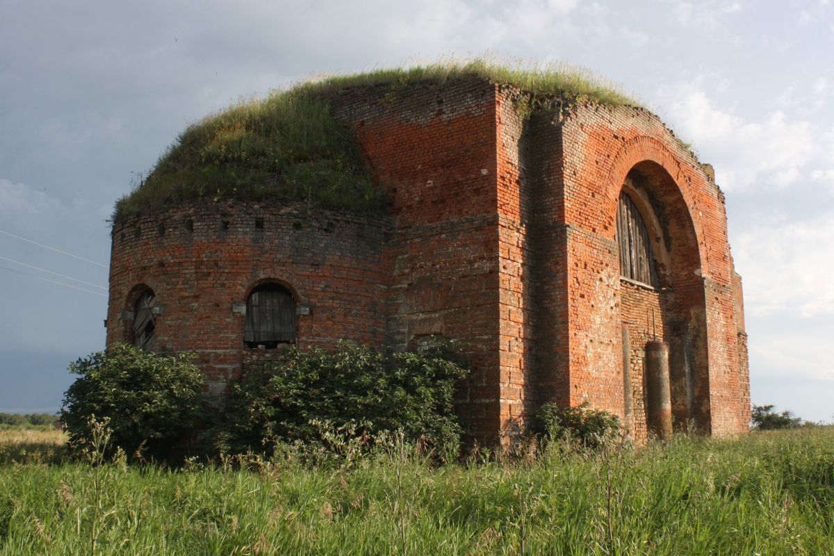 Церковь Михаила Архангела, Новомихайловка (Корсаковский район, Орловская область). фасады