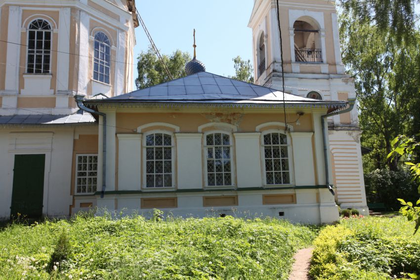 Церковь Покрова Пресвятой Богородицы, Покров (Рыбинский район, Ярославская область). архитектурные детали