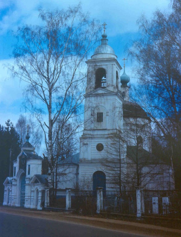 Церковь Покрова Пресвятой Богородицы, Покров (Рыбинский район, Ярославская область). фасады