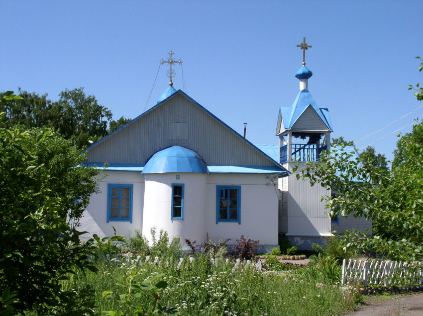 Советский. Церковь Покрова Пресвятой Богородицы. общий вид в ландшафте