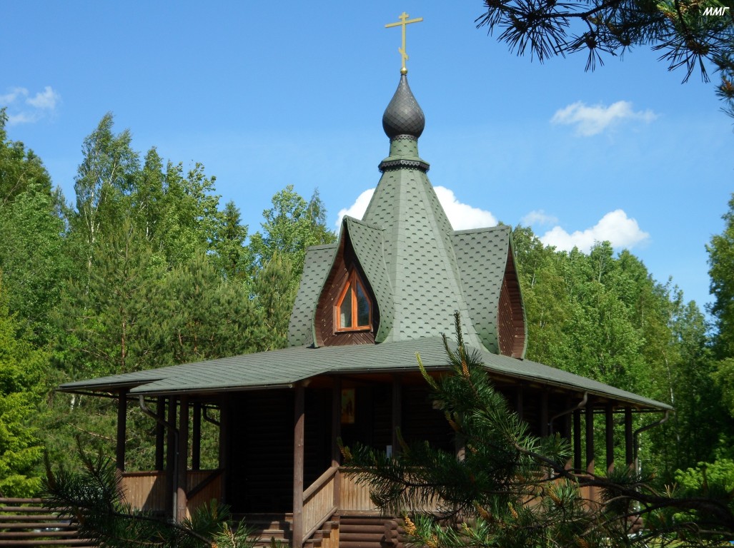 Троицкая Александро-Невская лавра. Скит Андрея Первозванного. Церковь Зосимы и Савватия Соловецких, Коркино (Всеволожский район, Ленинградская область). фасады