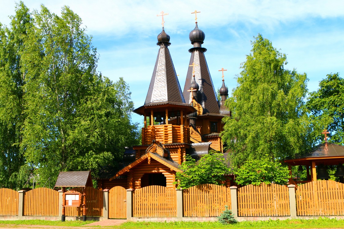 Красносельское. Церковь Тихвинской иконы Божией Матери. фасады