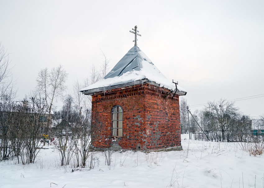 Часовня Трифона, Лисино (Волосовский район, Ленинградская область). фасады, Вид с юго-восточной стороны.
