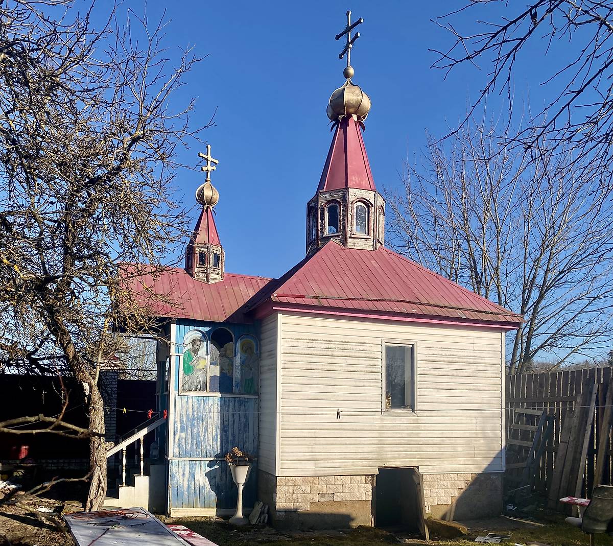 Вид с запада, фасады. Неизвестная часовня, Волковицы (Ломоносовский район и г. Сосновый Бор, Ленинградская область)