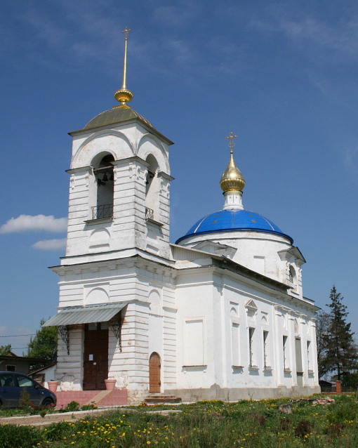 Церковь Владимирской иконы Божией Матери, Дубна (Чеховский городской округ, Московская область). общий вид в ландшафте