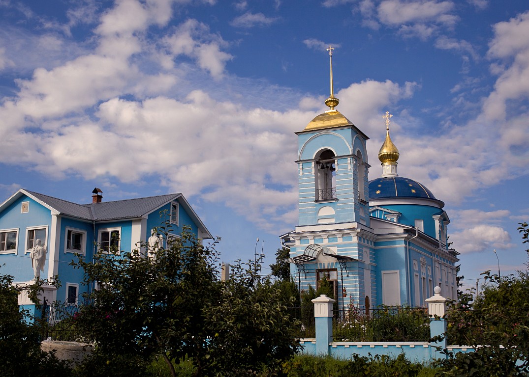 Церковь Владимирской иконы Божией Матери, Дубна (Чеховский городской округ, Московская область). фасады