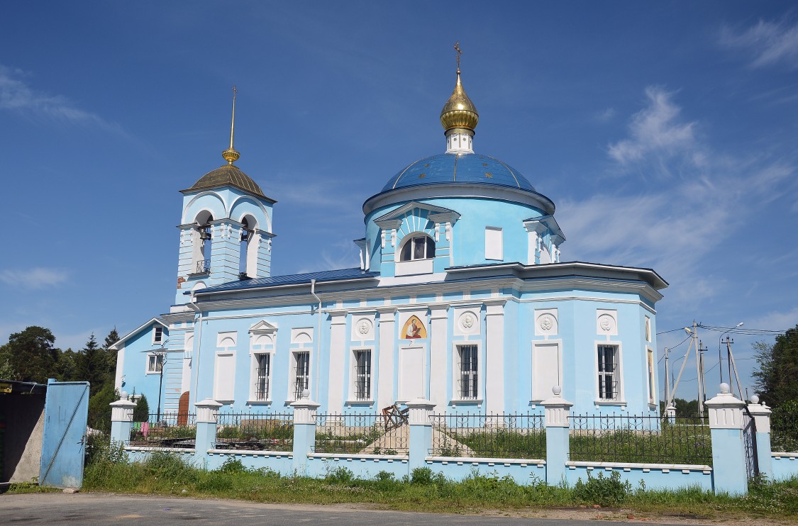 Дубна. Церковь Владимирской иконы Божией Матери. фасады