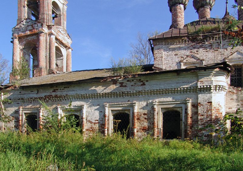 Церковь Троицы Живоначальной, Красное Сумароково (Нерехтский район, Костромская область). архитектурные детали, Южный фасад