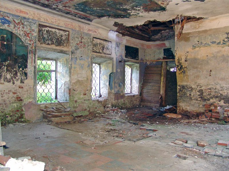 Церковь Троицы Живоначальной, Красное Сумароково (Нерехтский район, Костромская область). интерьер и убранство, Северный придел трапезной