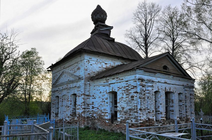 Красное Сумароково. Церковь иконы Божией Матери 