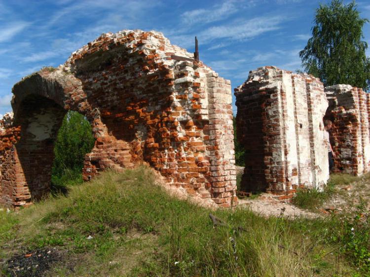 Церковь Сретения Господня, Даргун (Череповецкий район, Вологодская область). общий вид в ландшафте