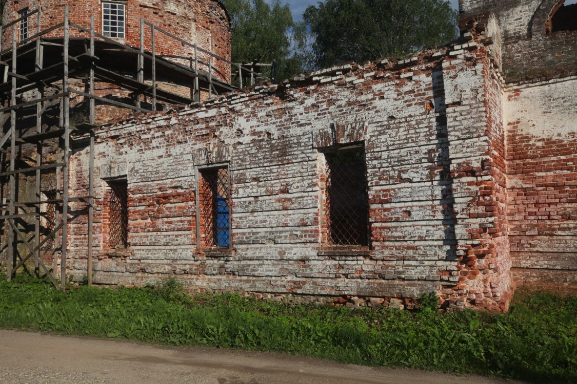 Церковь Казанской иконы Божией Матери, Большая Шорманга (Череповецкий район, Вологодская область). архитектурные детали