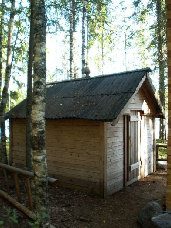 Часовня Николая Чудотворца, Сарозеро (Подпорожский район, Ленинградская область). фасады, На острове
