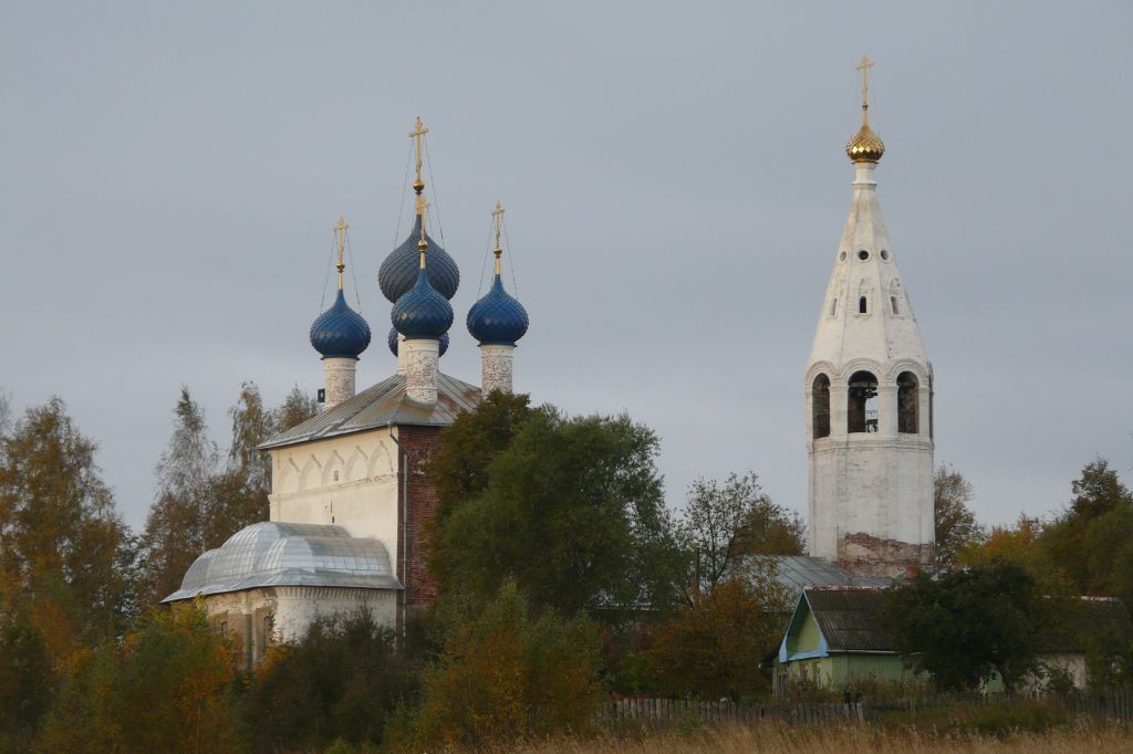 Лучинское. Церковь Иоакима и Анны. фасады