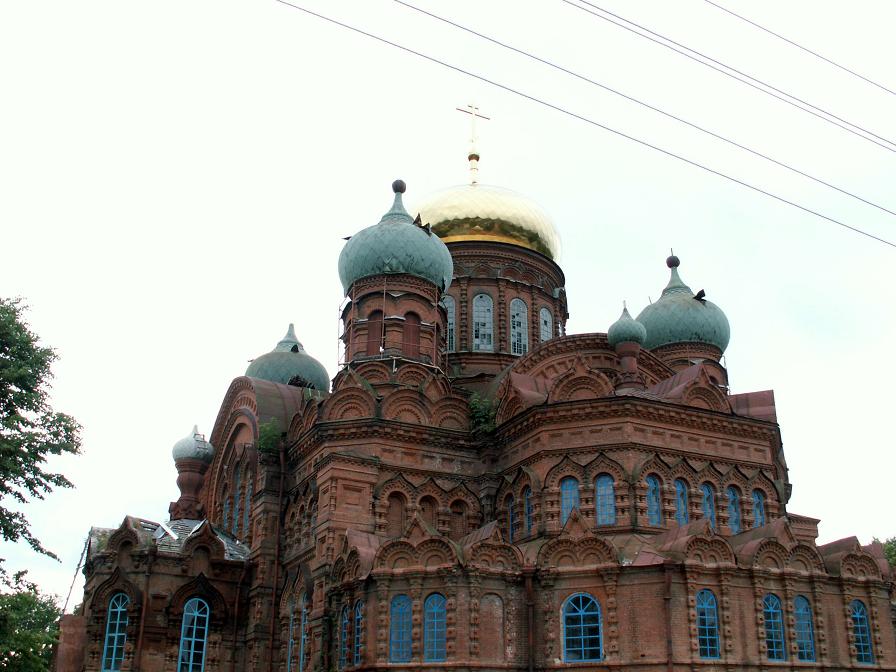 Собор Троицы Живоначальной, Оса (Осинский район, Пермский край). фасады