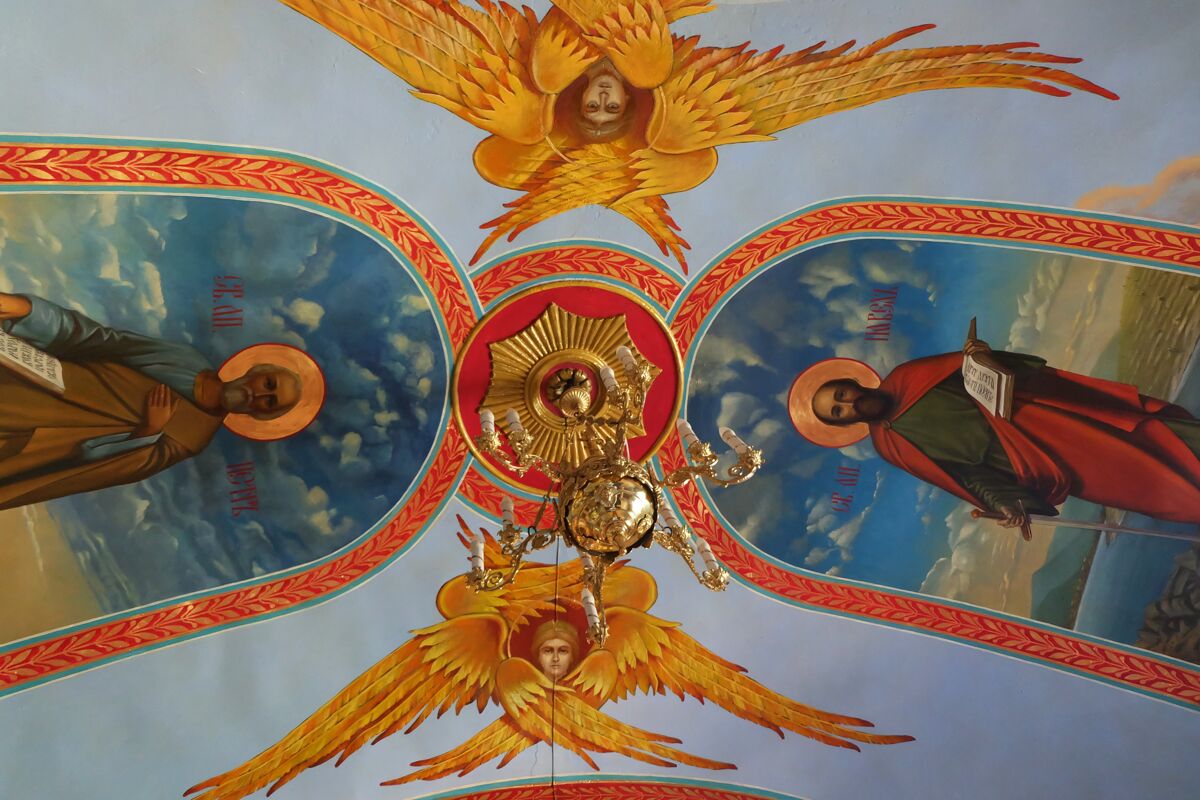 Церковь Троицы Живоначальной, Миасс (Миасс, город, Челябинская область). интерьер и убранство