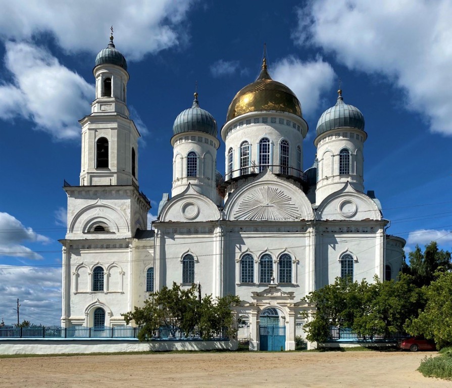 Касли. Церковь Вознесения Господня. фасады, Вид с юга