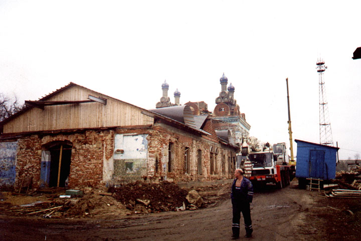 Талдом. Церковь Михаила Архангела. документальные фотографии, Перед установкой барабана и купола. Фотография предоставлена настоятелем храма И.Шугаевым.