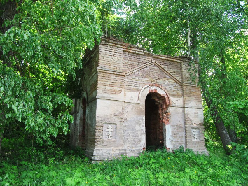 Часовня Георгия Победоносца (?), Вяжищи (Лужский район, Ленинградская область). фасады