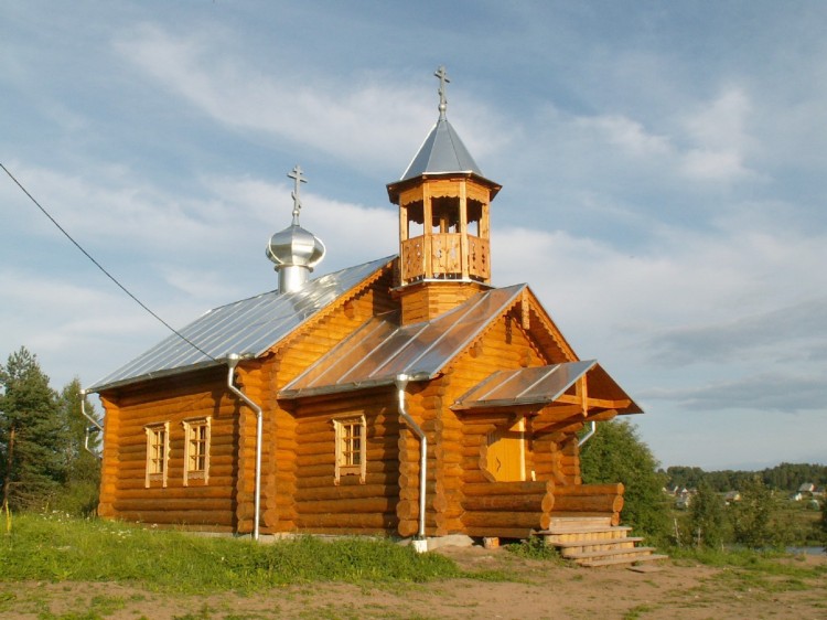 Церковь Боголюбской иконы Божией Матери, Люговичи (Лодейнопольский район, Ленинградская область). фасады