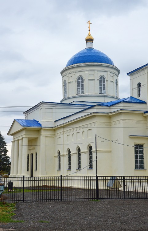Церковь Казанской иконы Божией Матери, Дединово (Луховицкий городской округ, Московская область). архитектурные детали