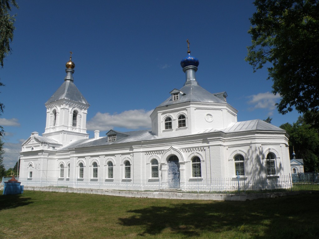 Церковь Казанской иконы Божией Матери, Срезнево (Шиловский район, Рязанская область). фасады