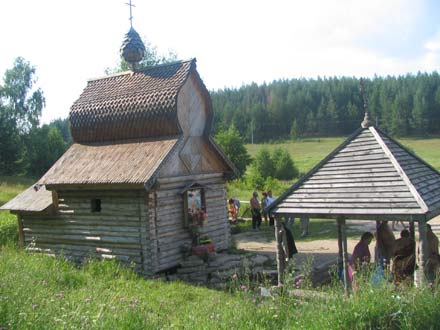 Часовня Параскевы Пятницы, Салаур (Шиловский район, Рязанская область). общий вид в ландшафте