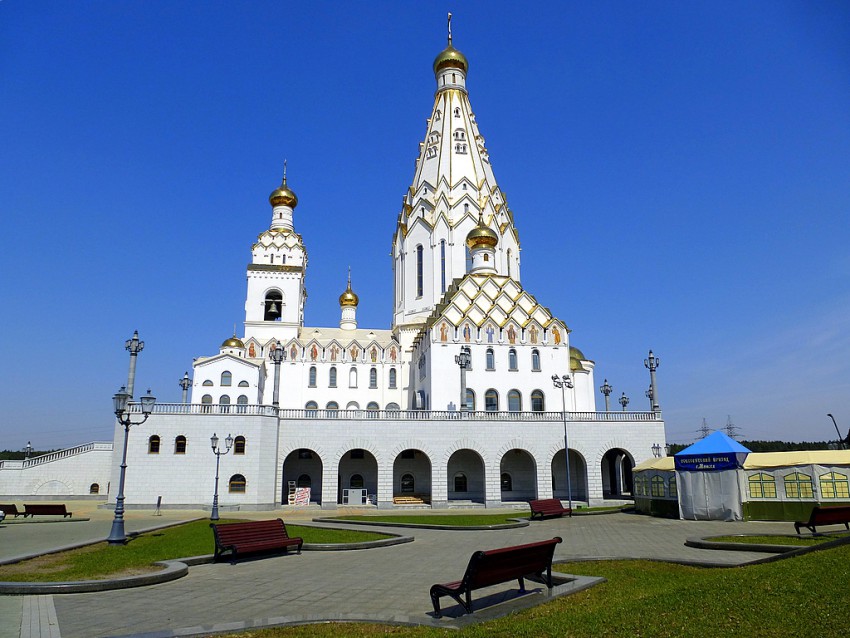 Минск. Собор Всех Святых. фасады