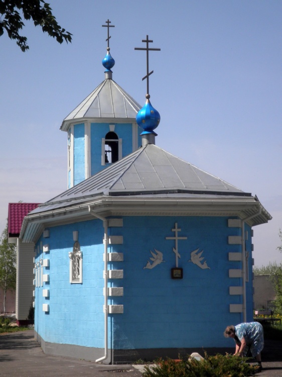 Церковь Рождества Пресвятой Богородицы, Булатниково (Ленинский городской округ, Московская область). общий вид в ландшафте