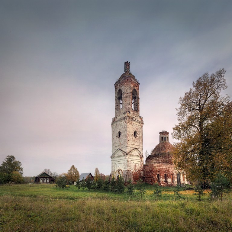 Церковь Николая Чудотворца, Хозниково (Лежневский район, Ивановская область). общий вид в ландшафте