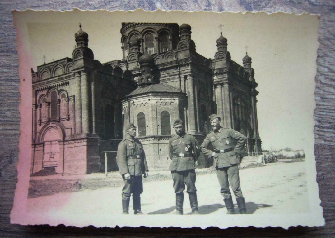 Обоянь. Собор Троицы Живоначальной. архивная фотография, Фото 1942 г. с аукциона e-bay.de