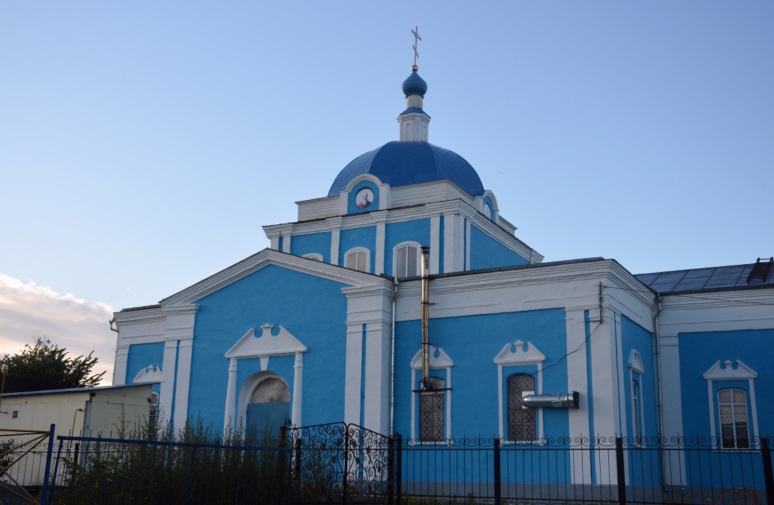 Церковь Смоленской иконы Божией Матери, Обоянь (Обоянский район, Курская область). архитектурные детали