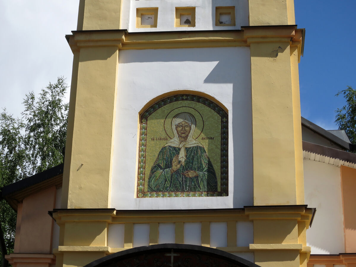 Церковь Матроны Московской, Тарасовка (Пушкинский район и гг. Ивантеевка, Королёв, Московская область). архитектурные детали