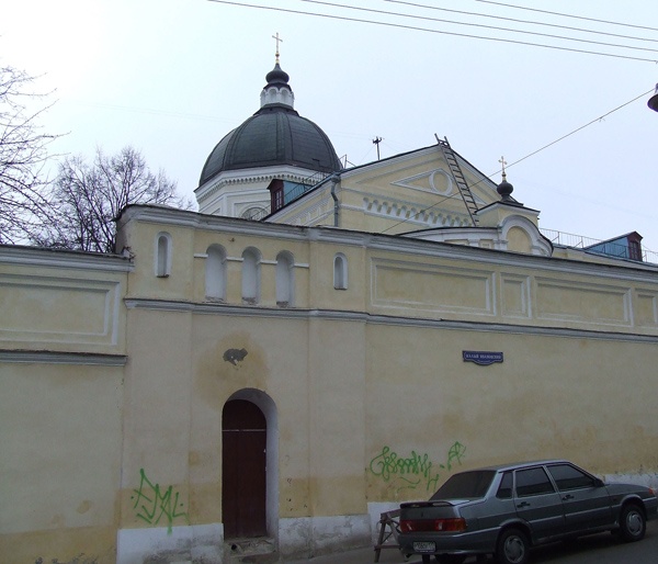 Басманный. Иоанно-Предтеченский женский монастырь. Церковь Елисаветы. фасады