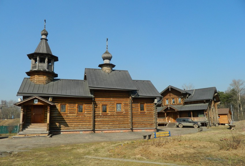 Медвежьи Озёра. Храм-часовня Алексия, человека Божия. фасады