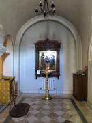 Церковь Серафима Саровского в Раеве, Интерьер исповедальни в нижнем храме, Москва, Северо-Восточный административный округ (СВАО), г. Москва