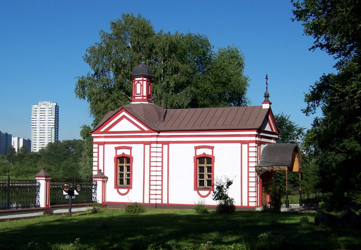 Часовня Уара в Алтуфьеве, Лианозово (Северо-Восточный административный округ (СВАО), г. Москва). фасады