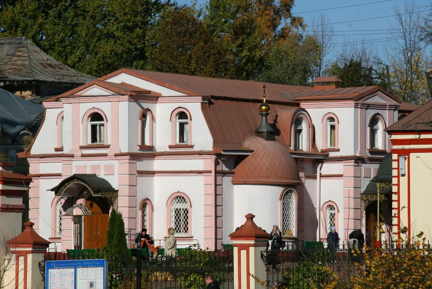 Крестильный храм Веры, Надежды, Любови и матери их Софии в Алтуфьеве, Лианозово (Северо-Восточный административный округ (СВАО), г. Москва). общий вид в ландшафте