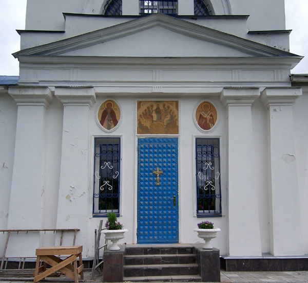 Мосрентген. Церковь Троицы Живоначальной. архитектурные детали