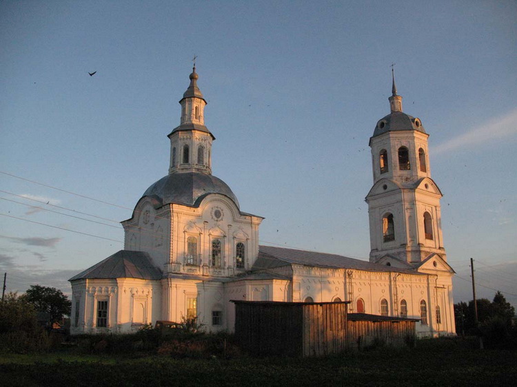 Церковь Зосимы и Савватия Соловецких, Коршик (Оричевский район, Кировская область). фасады
