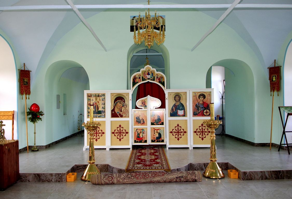 Церковь Спаса Всемилостивого, Вяз (Кирово-Чепецкий район, Кировская область). интерьер и убранство, Новый облик нижнего храма.