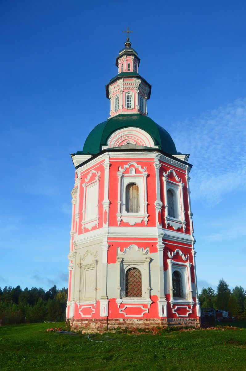 Церковь Спаса Всемилостивого, Вяз (Кирово-Чепецкий район, Кировская область). фасады