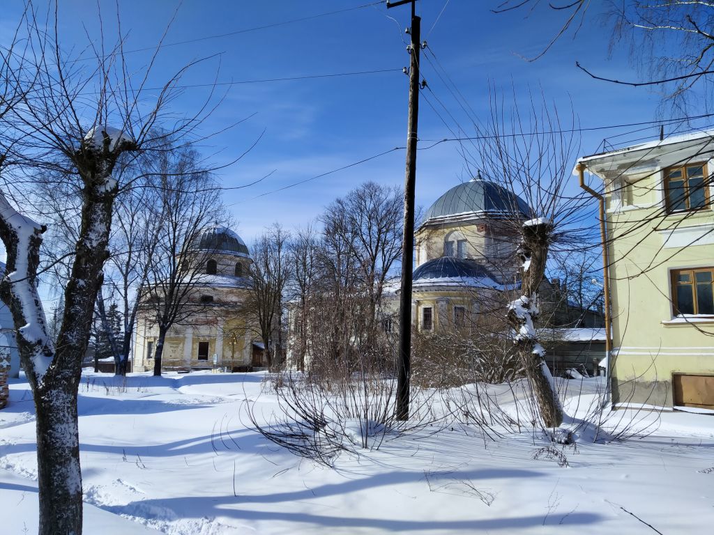 Воскресенский женский монастырь, Торжок (Торжокский район и г. Торжок, Тверская область). фасады