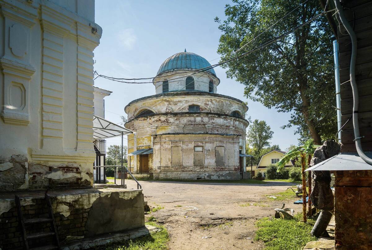 Воскресенский женский монастырь. Церковь Усекновения главы Иоанна Предтечи, Торжок (Торжокский район и г. Торжок, Тверская область). фасады