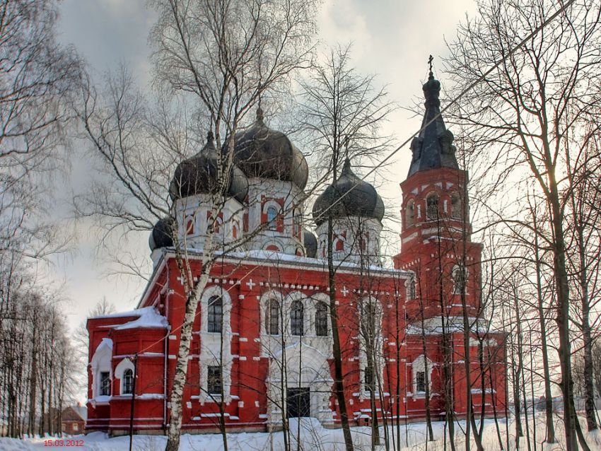 Маклаково. Александро-Невский монастырь. Церковь Александра Невского. фасады