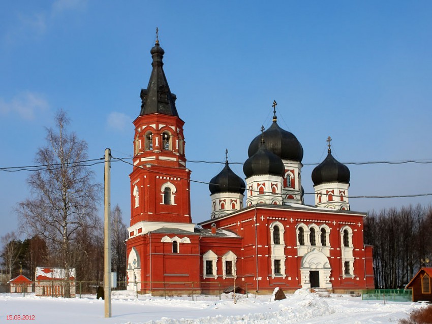 Александро-Невский монастырь. Церковь Александра Невского, Маклаково (Талдомский городской округ и г. Дубна, Московская область). фасады